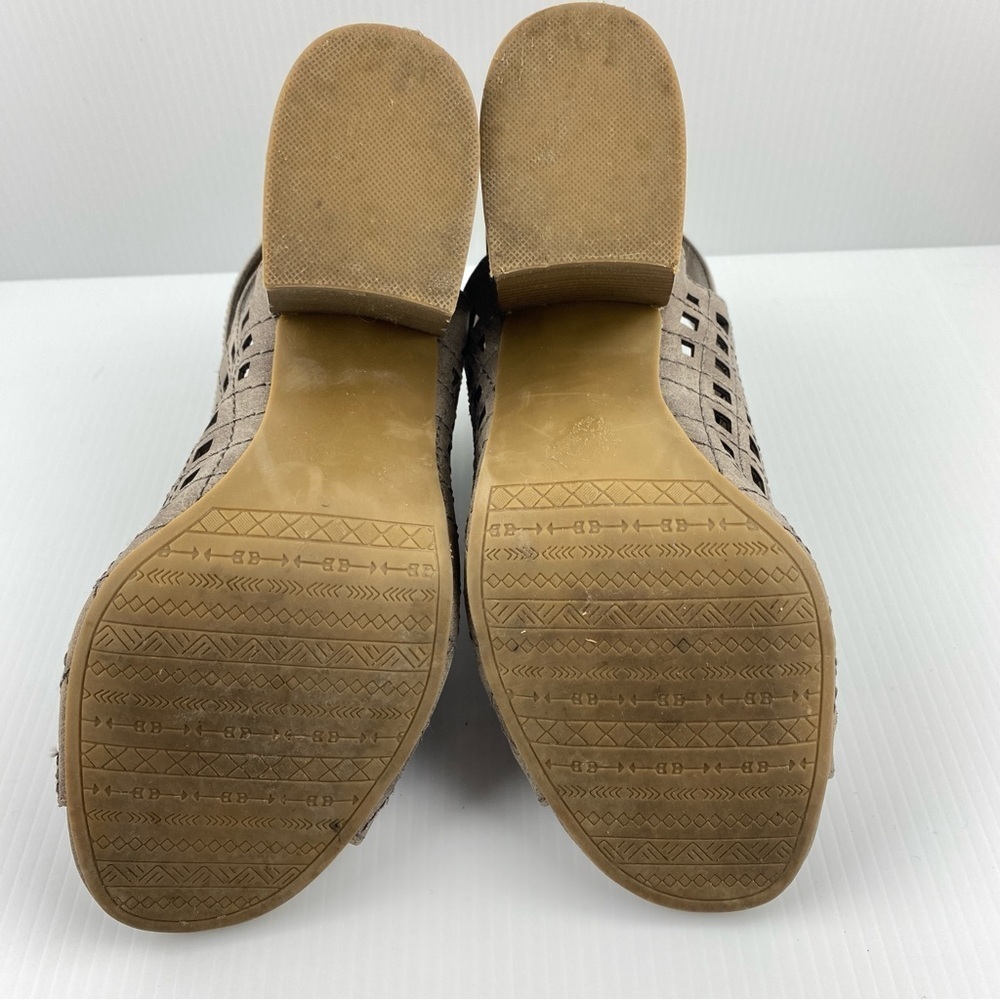 Maurices Block Heel Shoes Open Toe and Back Sz 9M - Picture 4 of 12